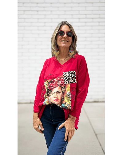 POLERA FRIDA ROJA