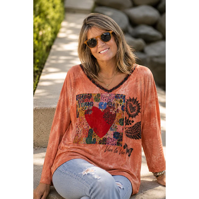 POLERA CORAZON TEÑIDA 