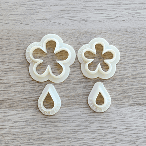 Cortador Flor con petalo