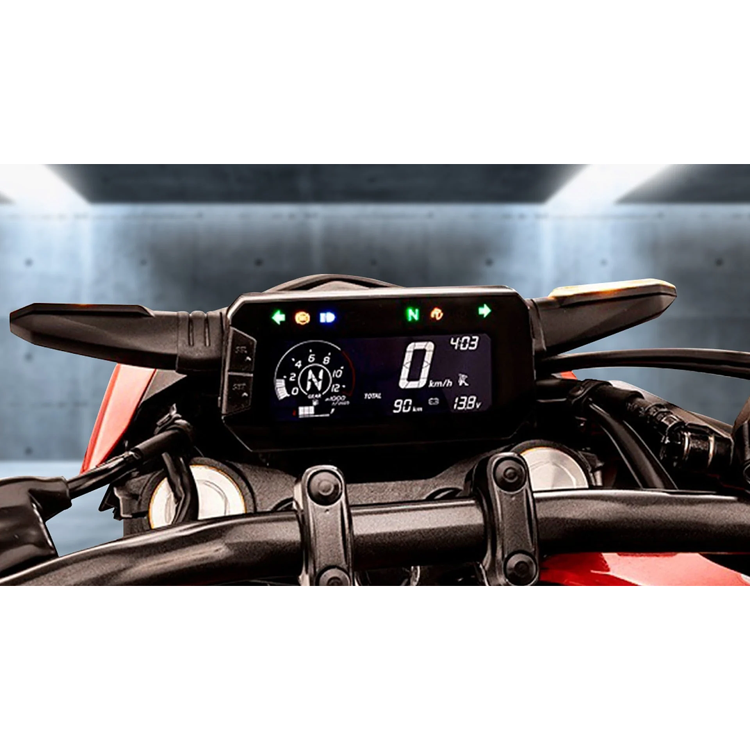 Honda CB300 Twister 4