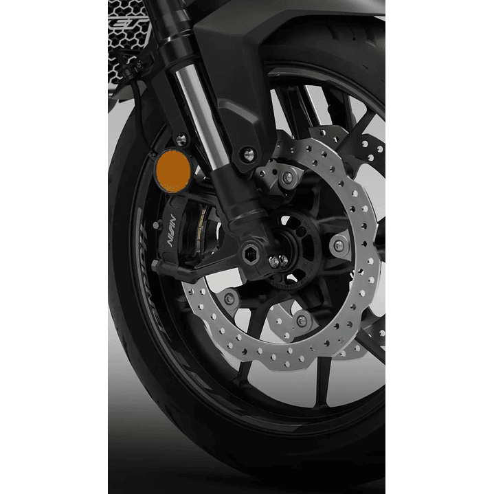 Honda CB750 Hornet 9