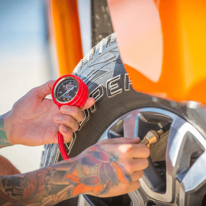Desinflador de neumáticos E-Z - Manómetro PSI ARB505 1