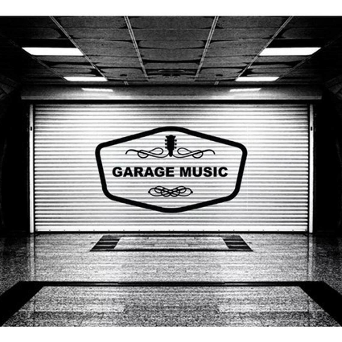 Miley Cyrus - Plastic Hearts 1