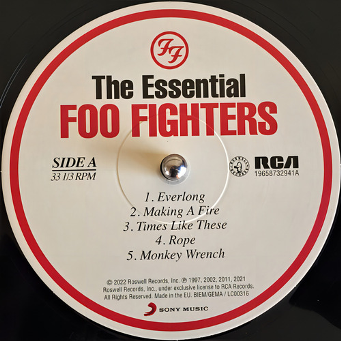 Foo Fighters - The Essential Foo Fighters 3