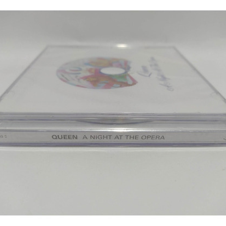 Queen - A Night At The Opera 4