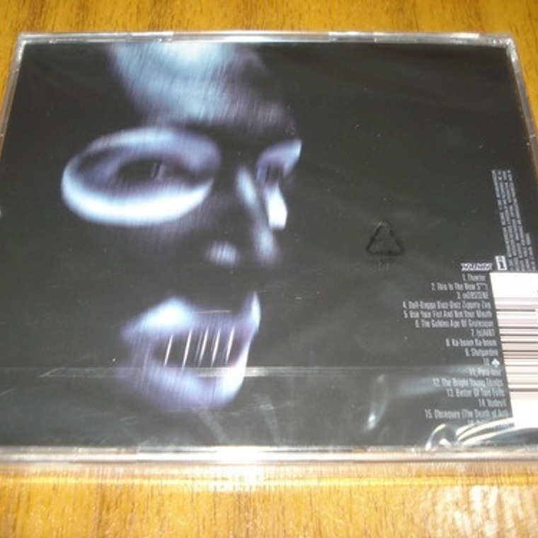 Marilyn Manson - The Golden Age Of Grote 2