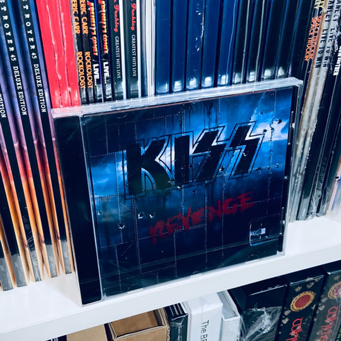 Kiss - Revenge 1