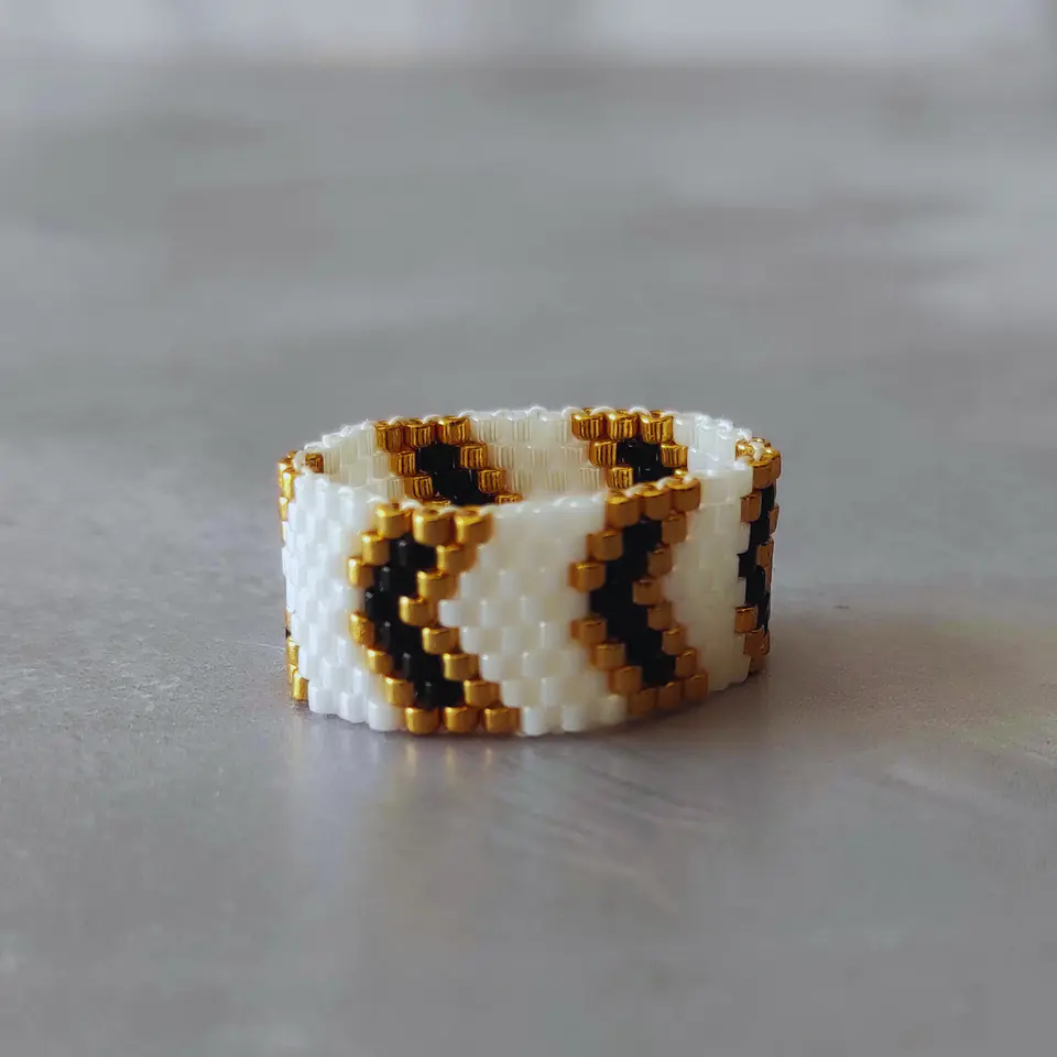 Anillos tejidos 7