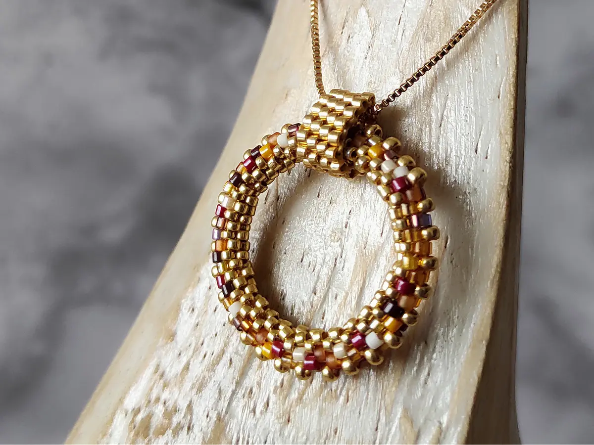 Collares