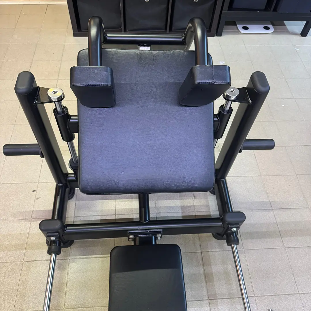 HT5-Hip Thrust Smith 3D elite 1
