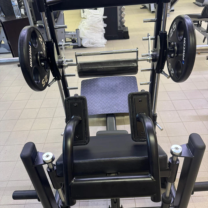 HT5-Hip Thrust Smith 3D elite 4