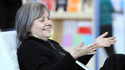 Diamela Eltit: Explorando Fronteras a Través de la Literatura y el Arte