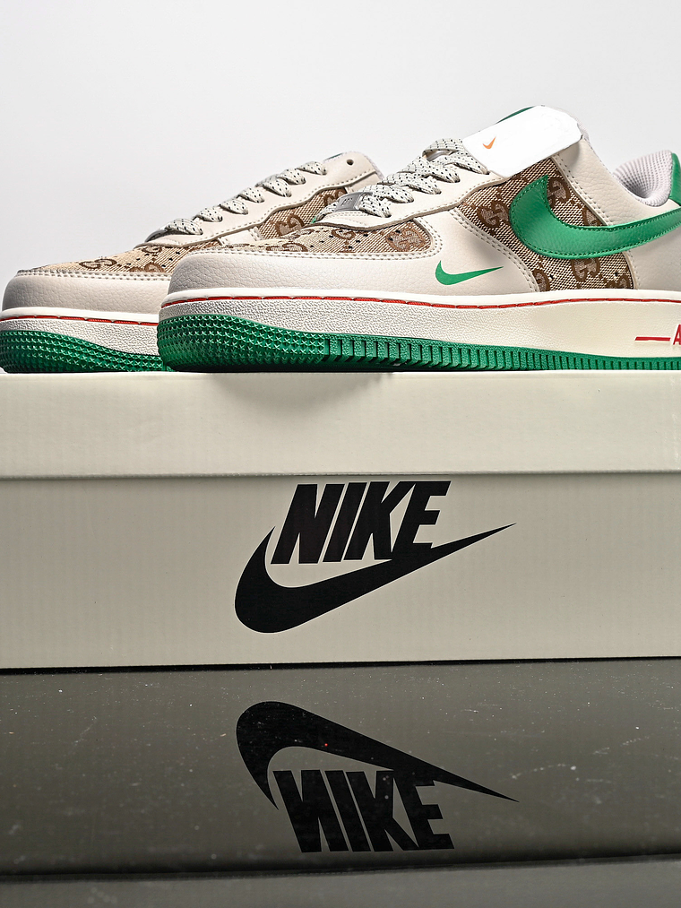 NIke Air Force 1 '07 Low 5