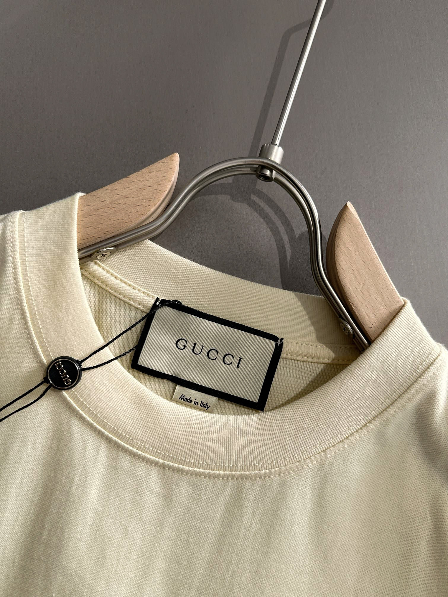 POLERA GUCCI 2