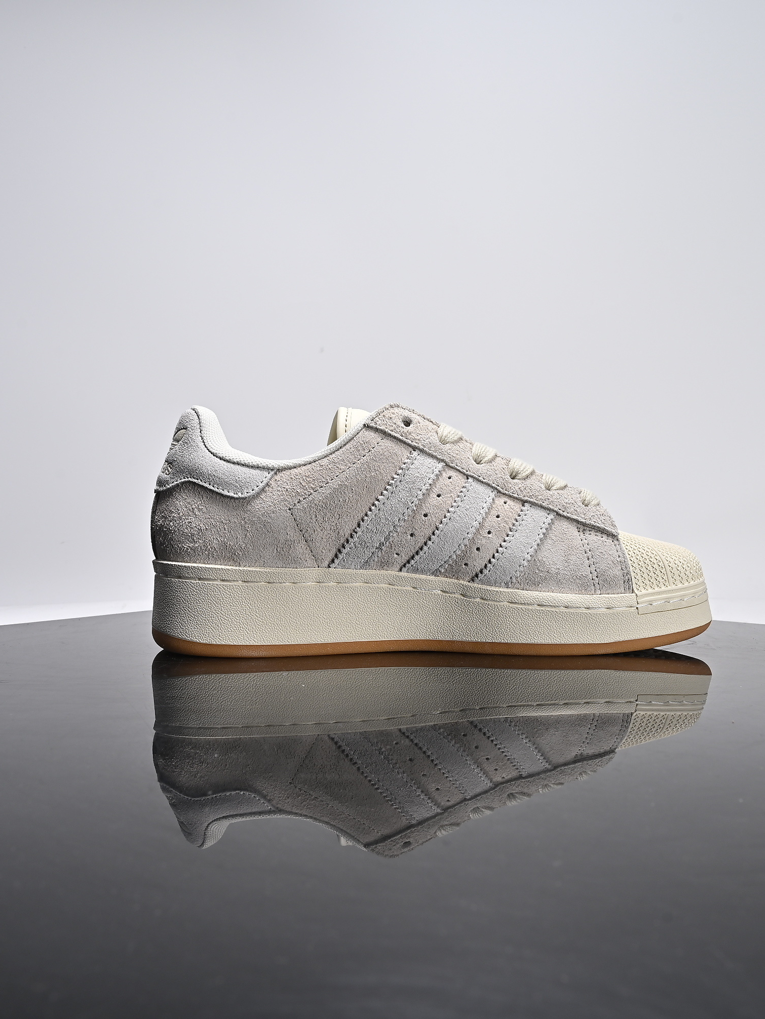 Adidas Originals Superstar XLG 1