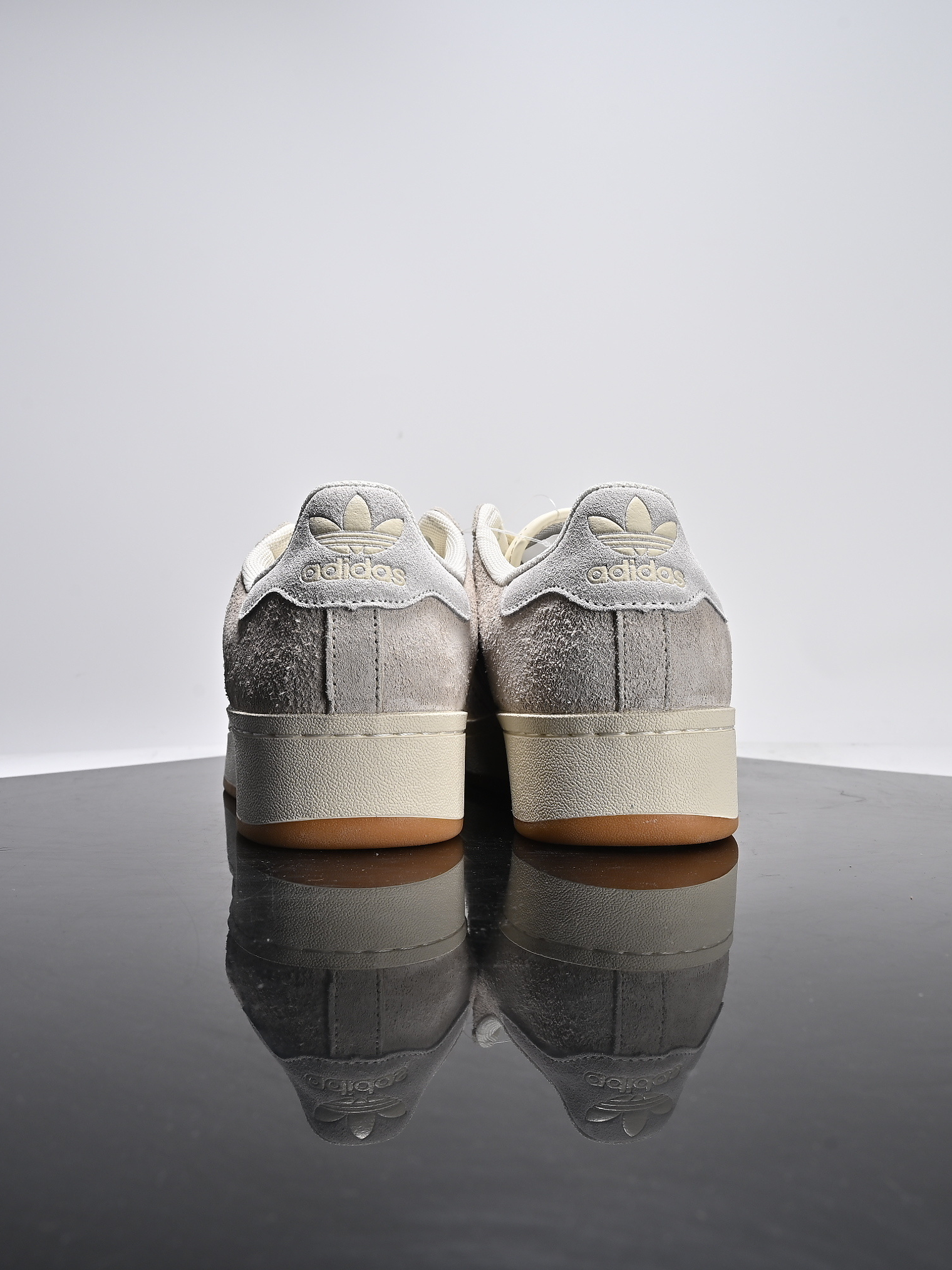 Adidas Originals Superstar XLG 2