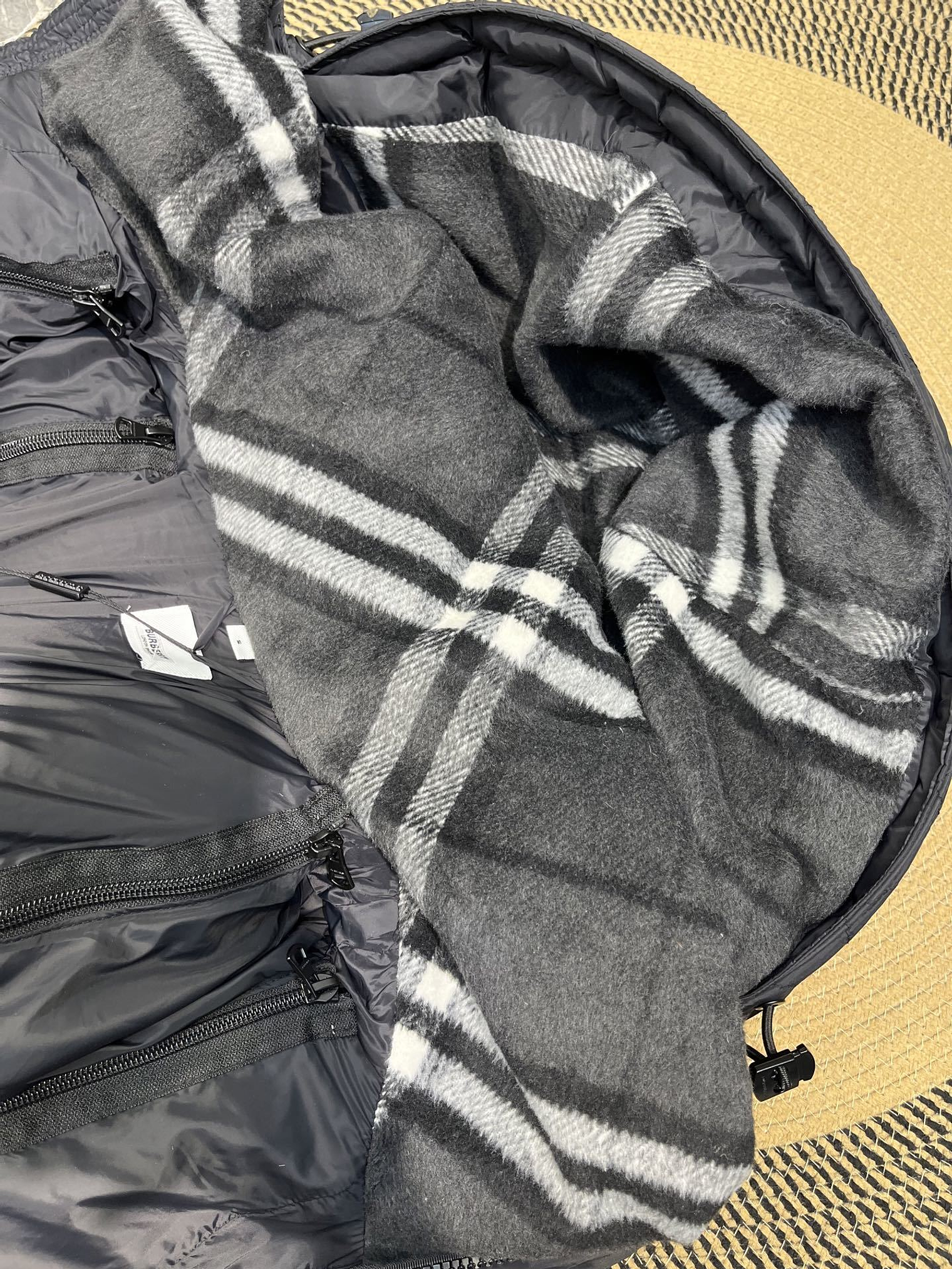 Chaqueta Burberry Fahion Down Series 5