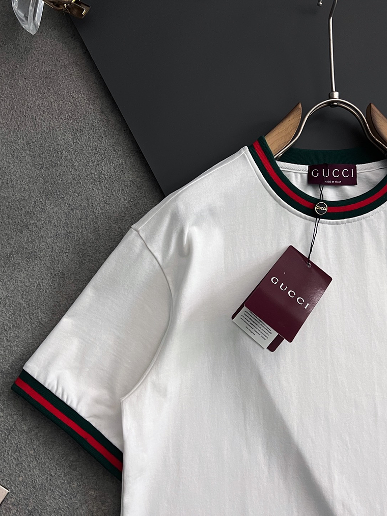 Polera Gucci School 6