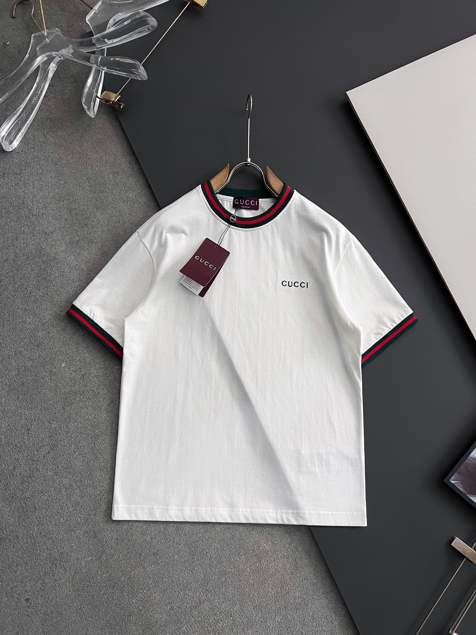 Polera Gucci School 1