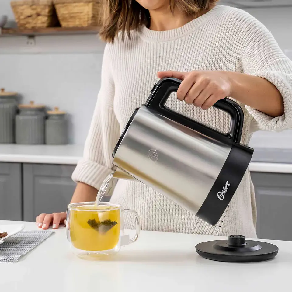 Hervidor Eléctrico Oster® De Acero Inoxidable 1.7 Lt Bvstke671 3