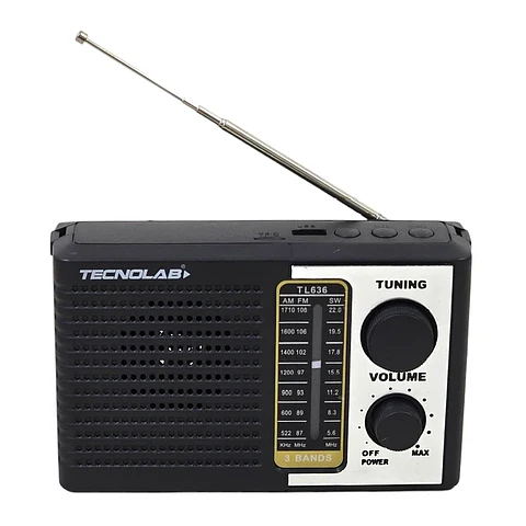 Radio Portátil con Carga Solar AM/FM TL-636 Tecnolab