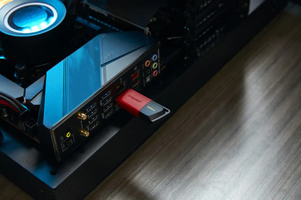 Pendrive Kingston Usb 3.2 128gb Exodia M Color Rojo 2