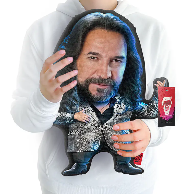 Cojín Marco Antonio Solís 