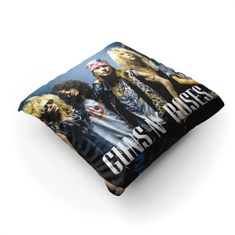 Cojín Guns N' Roses 45x45cm Vudú Love  2