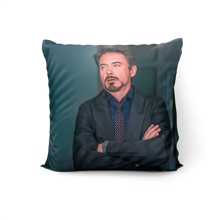 Cojín Robert Downey Jr. 45x45cm Vudú Love  1