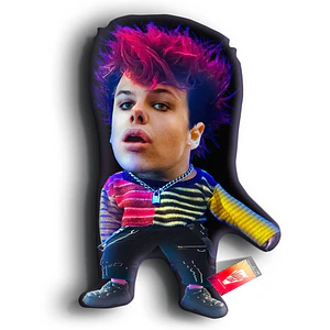 Cojín “El Yungblud Chiquito” 40cm Vudú Love