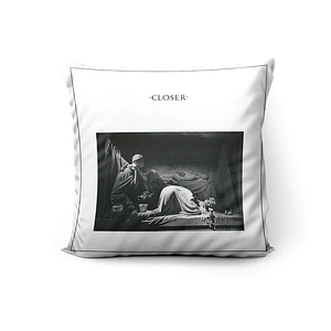 Cojín Joy Division: Closer 45x45cm Vudú Love 