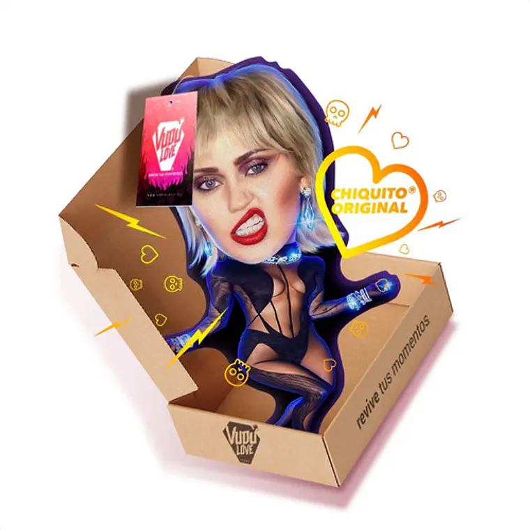 Cojín Miley Cyrus “La Miley Chiquita” 40cm Vudú Love 1