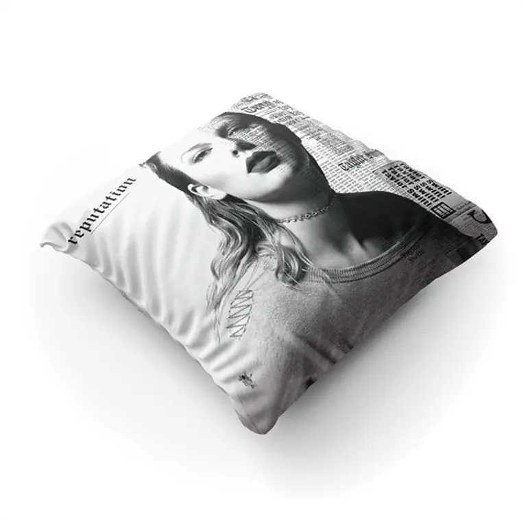 Cojín Taylor Swift: Reputation 45x45 Vudú Love 2