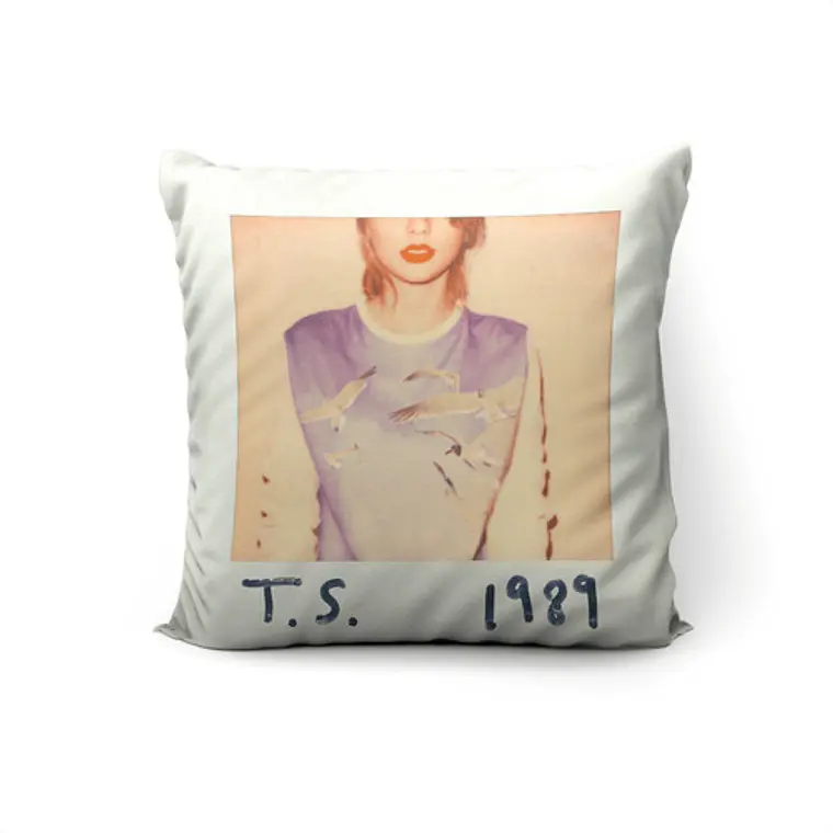 Cojín Taylor Swift: 1989 45x45 Vudú Love 1