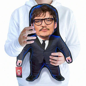 Cojín Pedro Pascal “El Daddy Chiquito” 40cm Vudú Love
