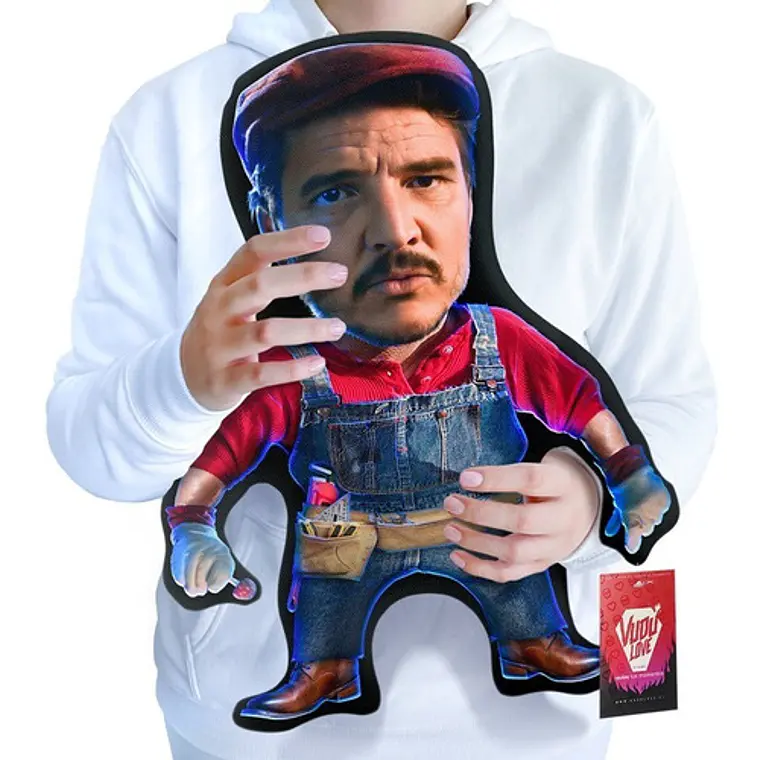 Cojín Pedro Pascal “El Pascal Bros Chiquito” 40cm Vudú Love 1