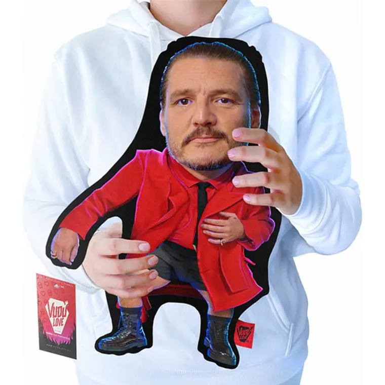 Cojín Pedro Pascal “El Pascal Valentino Chiquito” 40cm Vudú Love 1