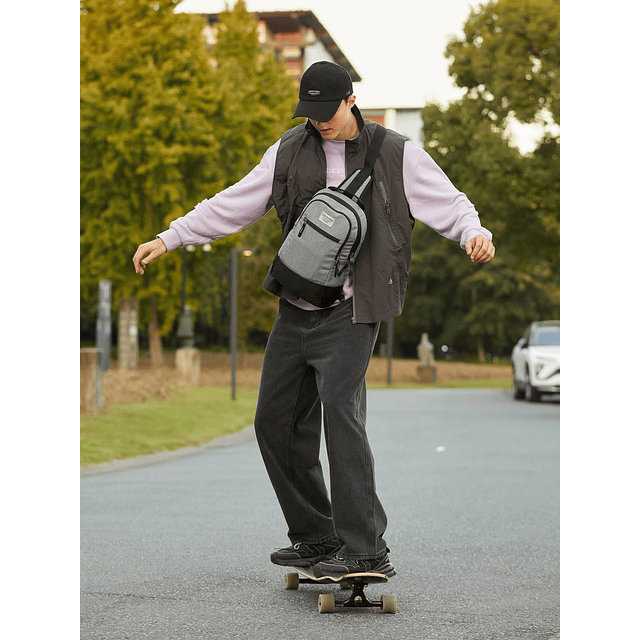 Mochila bandolera para hombres y mujeres, mochila ligera con