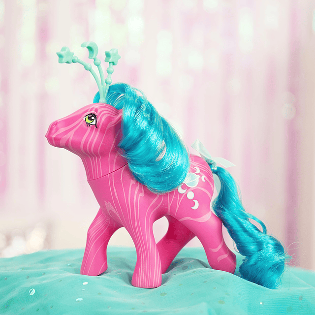 My Little Pony Classics Ponis celestiales Aurora Figura d