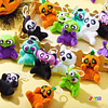 Surtido de 28 mini juguetes de peluche de Halloween con 7 pe