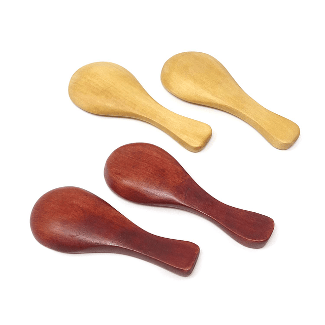 4 cucharaditas de madera pequeñas con mango corto, hechas a