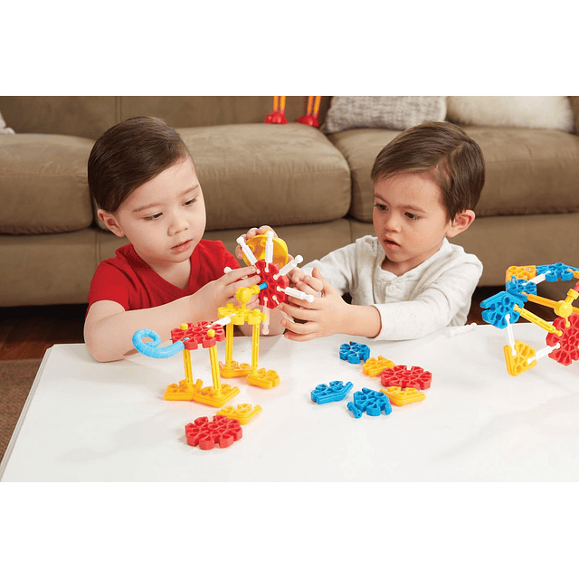 KID K'NEX - Juego de construcción Ooodles of Pals - 116 piez