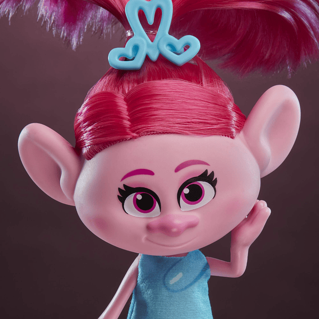 Trolls DreamWorks Stylin' Poppy Fashion Doll con vestido y a