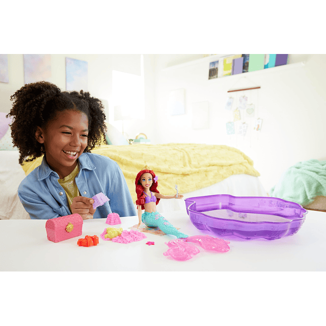 Disney Princess Toys, Ariel Mermaid Doll & Pool Set con aren