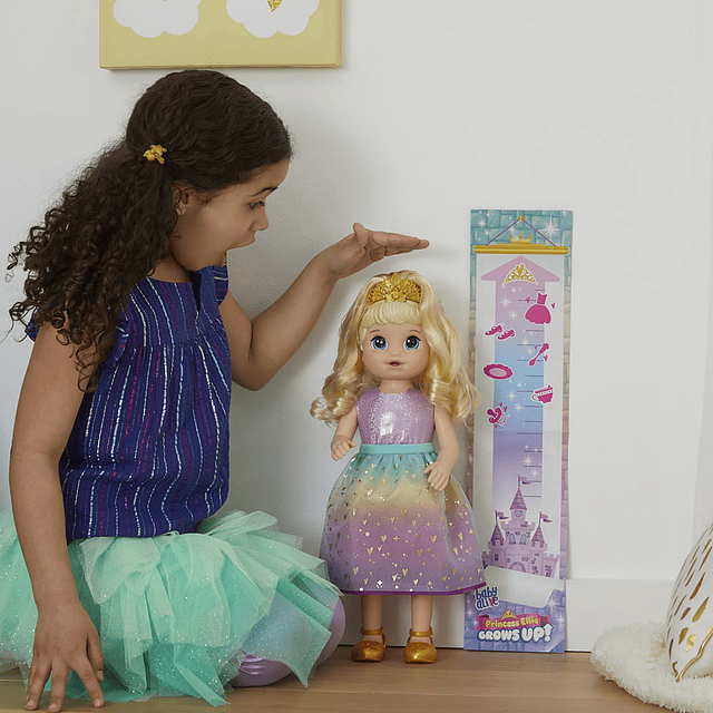 ¡La princesa Ellie de crece! Muñeca interactiva con accesori