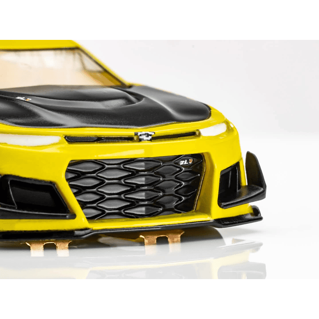 /Racemasters 2021 Camaro 1LE Shock Yellow 22075 HO Slot Raci