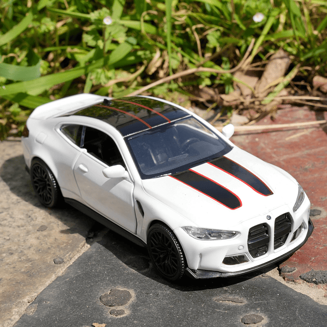 1/36 BMW M4 CSL Modelo de Coche, Coche de Juguete de aleació