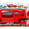 Disney y Pixar Cars Mack Hauler, camión transportador de jug