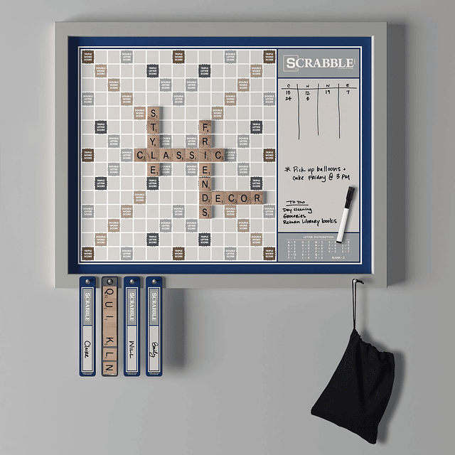 Scrabble Deluxe 2 en 1 edición de pared con tablero de mensa