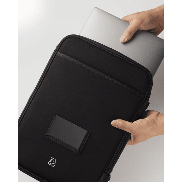 ZaGG 11+ Funda protectora para computadora portátil con bols